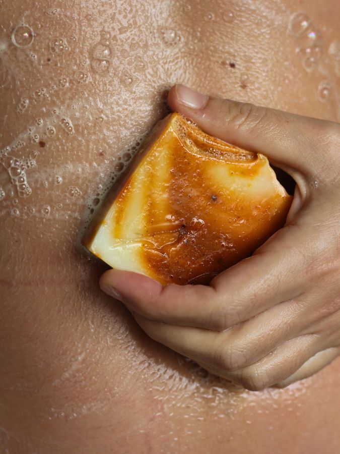 Savon à la carotte bonne mine, saponifié à froid, 100 g